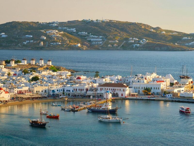 Rent a Bike vs Rent a Car in Naxos: Which is Best for Your Trip?