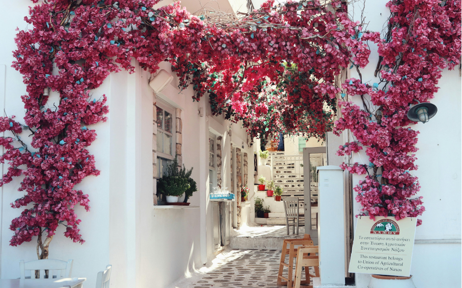 Life in Naxos: What Tourists Usually Miss
